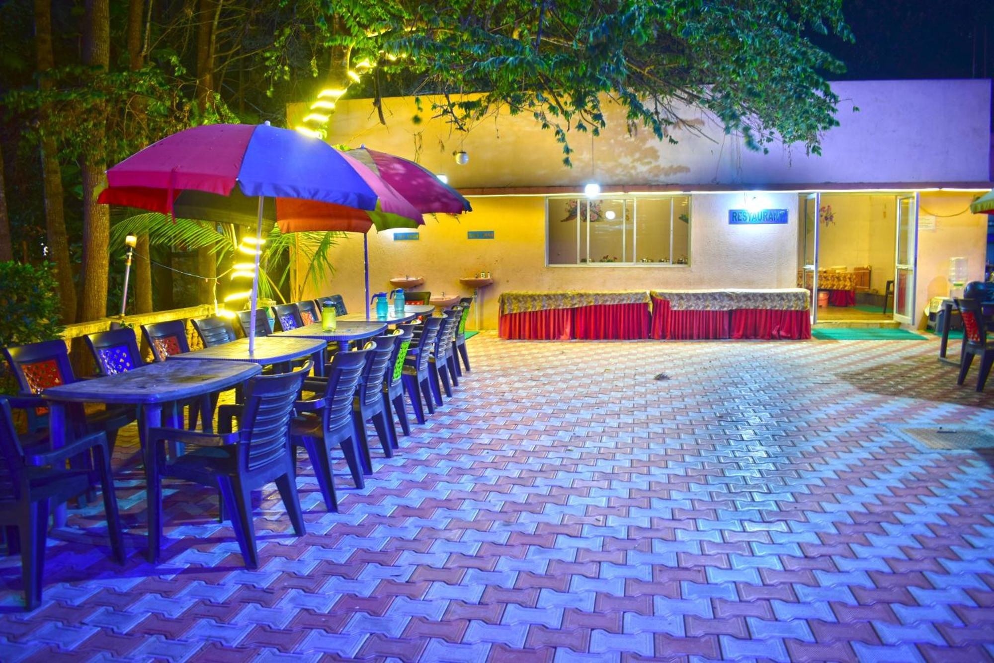 ילאגירי Jains Royal Palace Resorts מראה חיצוני תמונה