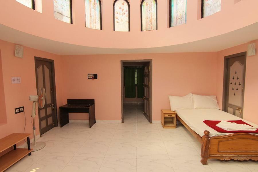 ילאגירי Jains Royal Palace Resorts מראה חיצוני תמונה