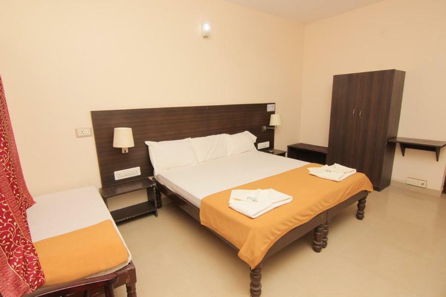 ילאגירי Jains Royal Palace Resorts מראה חיצוני תמונה