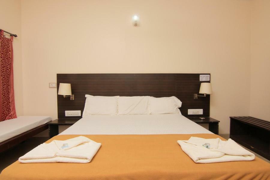 ילאגירי Jains Royal Palace Resorts מראה חיצוני תמונה