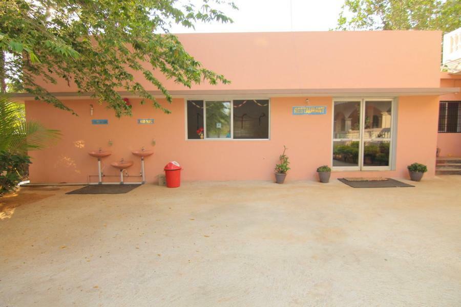 ילאגירי Jains Royal Palace Resorts מראה חיצוני תמונה