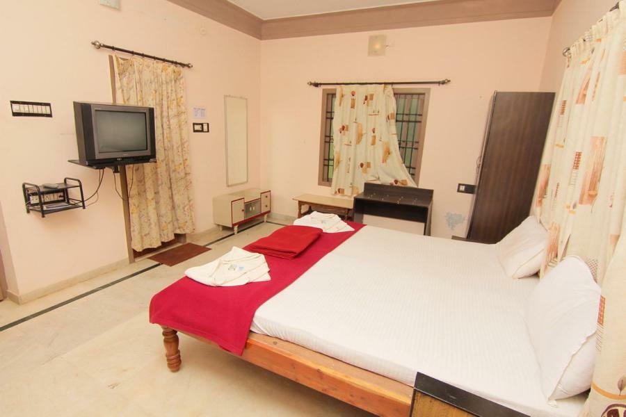 ילאגירי Jains Royal Palace Resorts מראה חיצוני תמונה